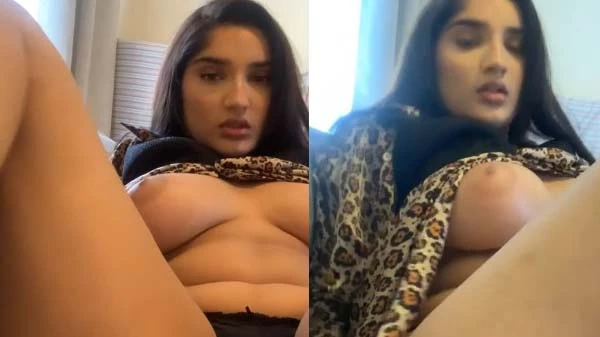 Breasts Showcased in Hindi Bf Video