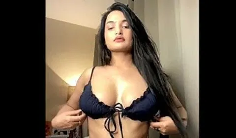 Nude Black Bikini Breasts in Hindi Sexy Bf Video