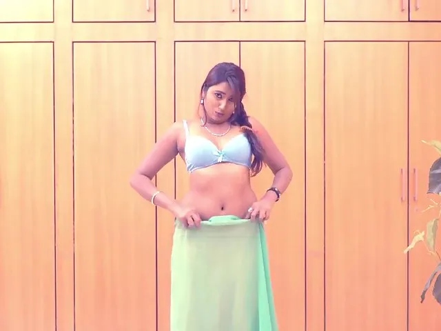 Swathi Naidu’s Naked Dehati Bf Catwalk